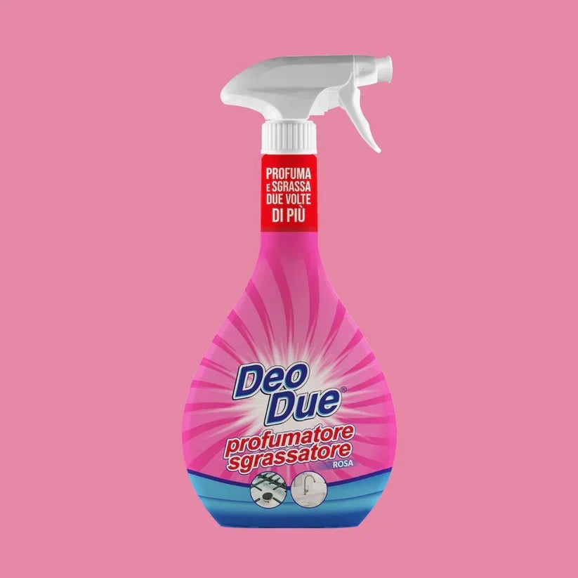 Degresant parfumat Deo Due Rosa 600ml, sticlă roz cu pulverizator alb.