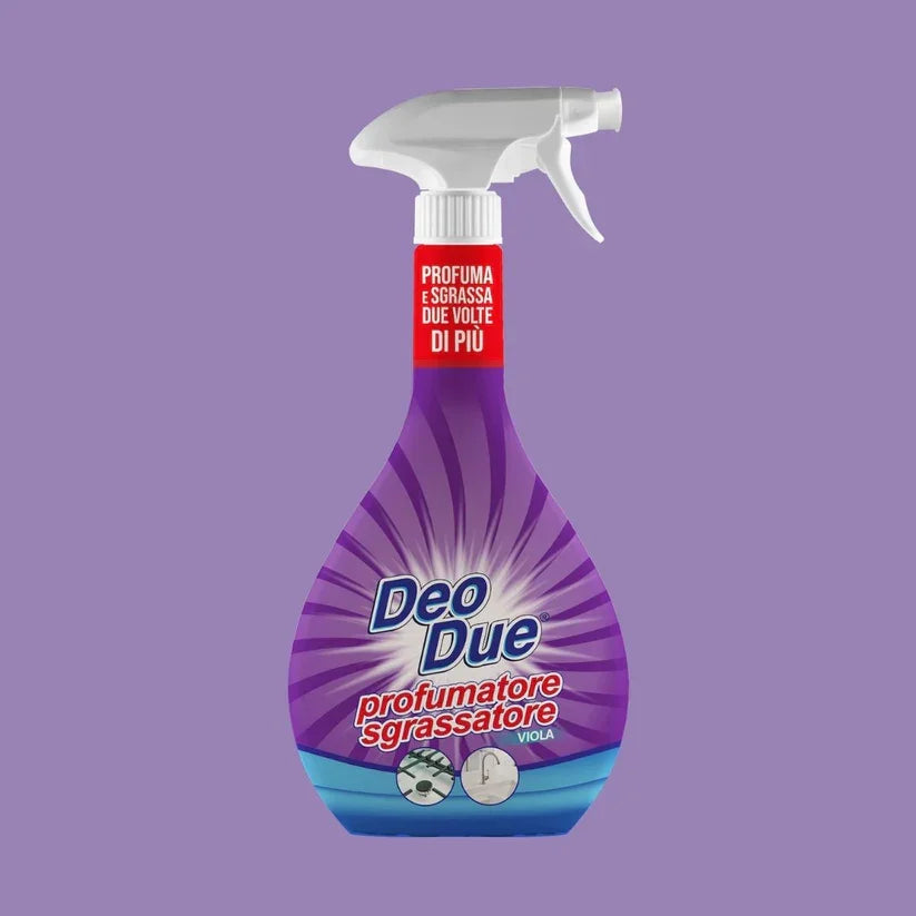Degresant parfumat Deo Due Viola 600 ml, sticlă mov cu pulverizator alb.