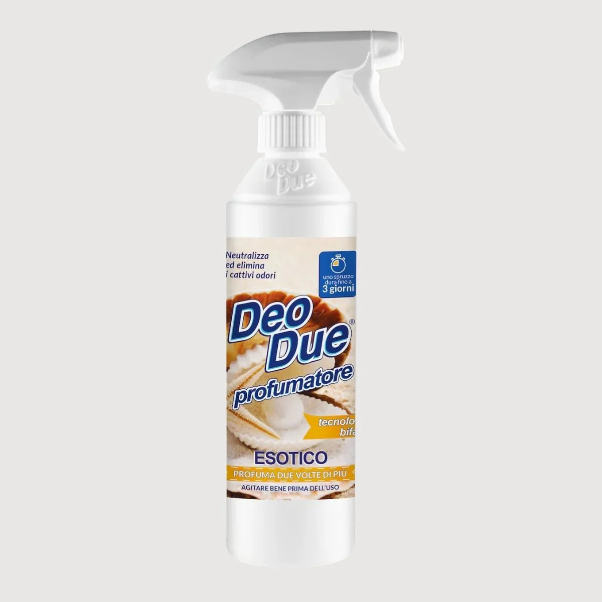 Odorizant Deo Due Esotico 500 ml, pulverizator alb, text albastru, design tropical.
