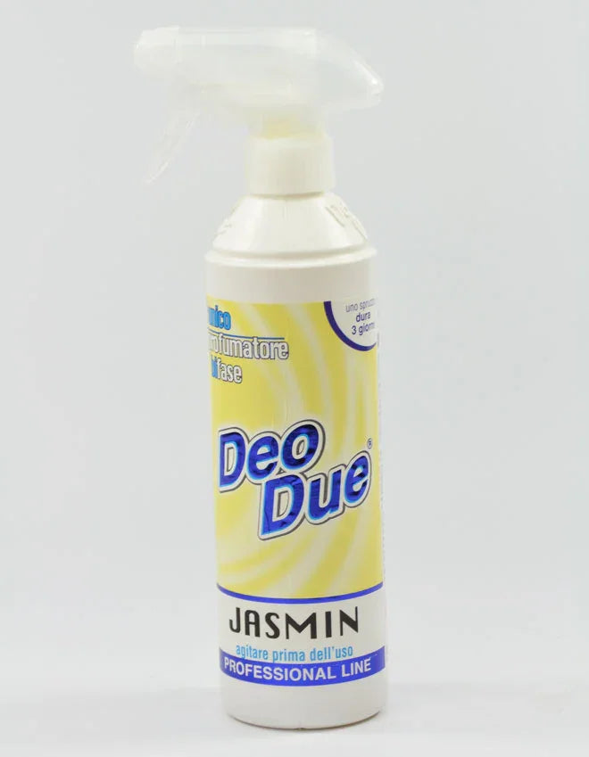 Odorizant Deo Due Jasmin 500 ml, culoare galbenă, pulverizator alb, etichetă albastră.